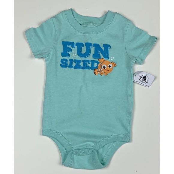 NWT BABY BOY SUMMER BUNDLE,  CARTER, OLD NAVY , LITTLE ME.  SIZE 6-12 MONTHS - Picture 6 of 8